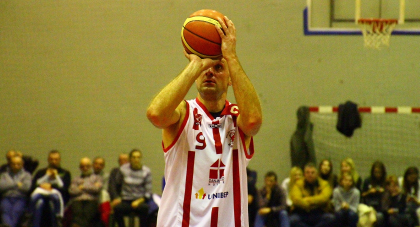 Tur Basket przegrywa z Księżakiem Łowicz