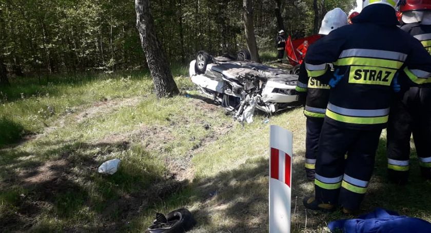 AKTUALIZACJA: Poważny wypadek na drodze Glinojeck-Ciechanów [zdjęcia]