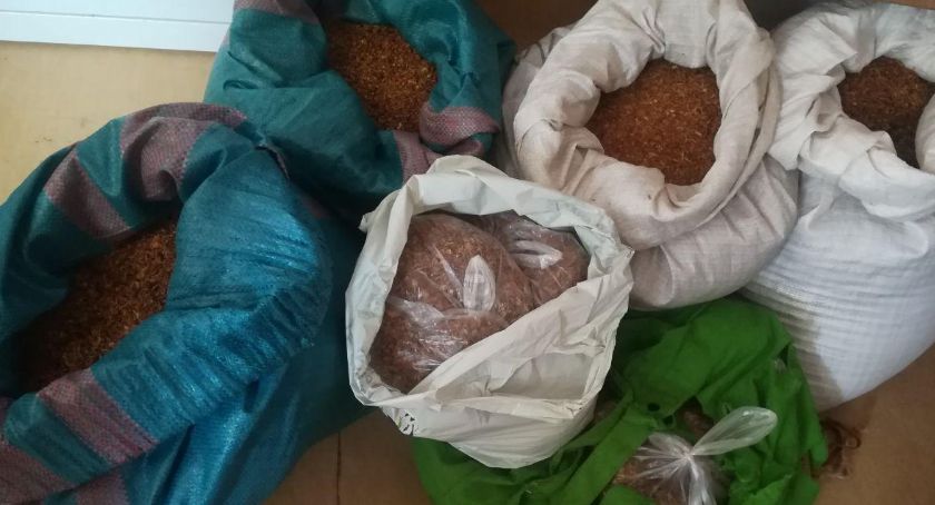 Policjanci znaleźli ponad 48 kg tytoniu