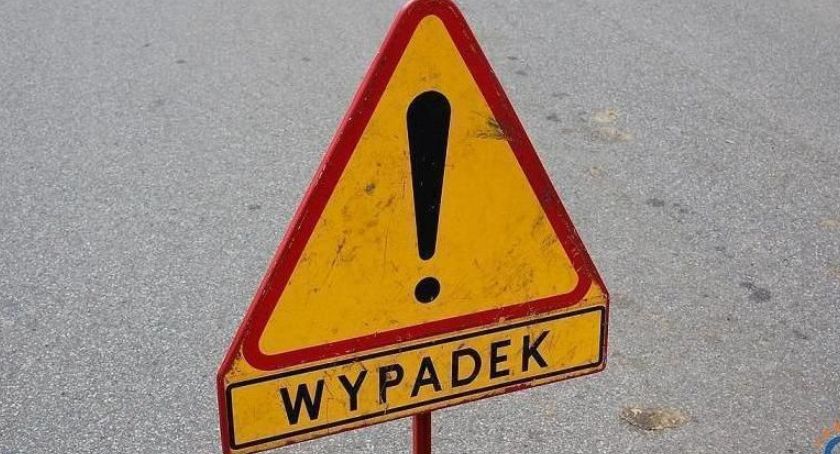 [AKTUALIZACJA] Wypadek na drodze krajowej nr 7. Policja kieruje na objazdy