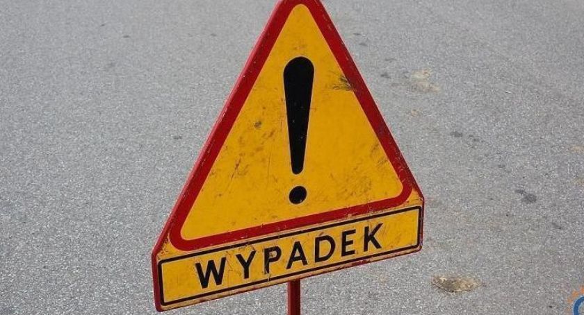 Wypadek w Strachówku. 7 osób w szpitalu