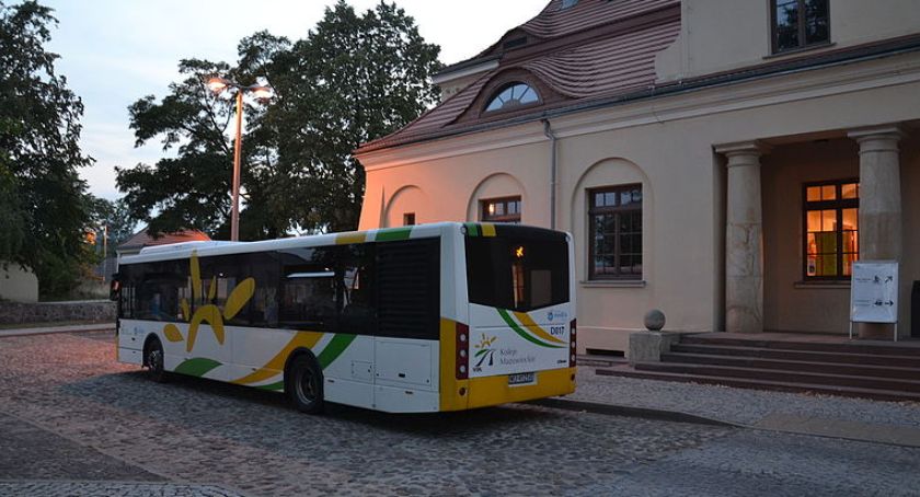 Autobusy Kolei Mazowieckich wracają do Modlina