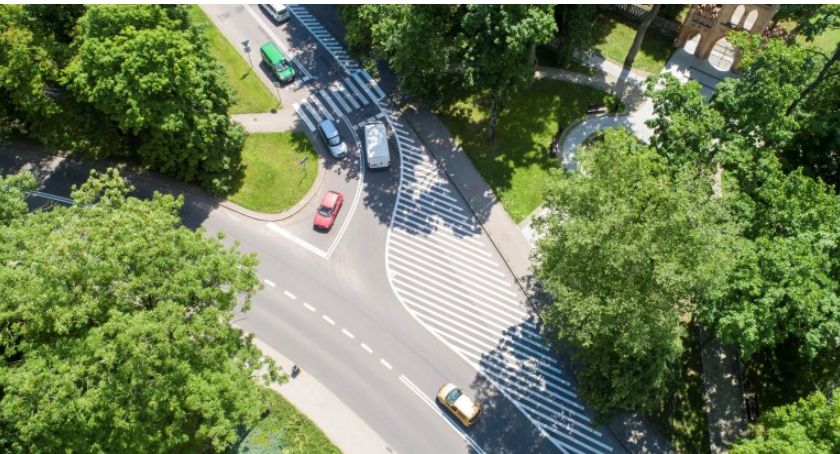 Nowa organizacja ruchu na skrzyżowaniu w Ciechanowie