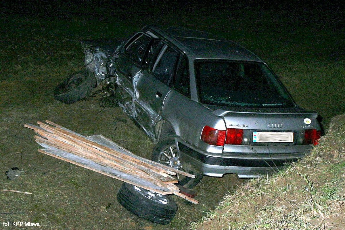 Pijany kierowca spowodował wypadek. Dwie osoby zostały ranne
