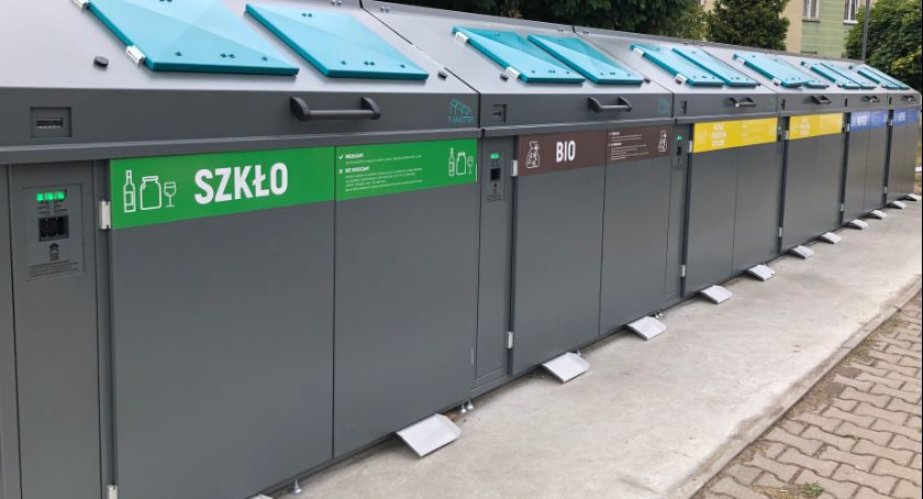Inteligentne pojemniki na odpady zostają w Ciechanowie na stałe. Pojawią się też na innych osiedlach?