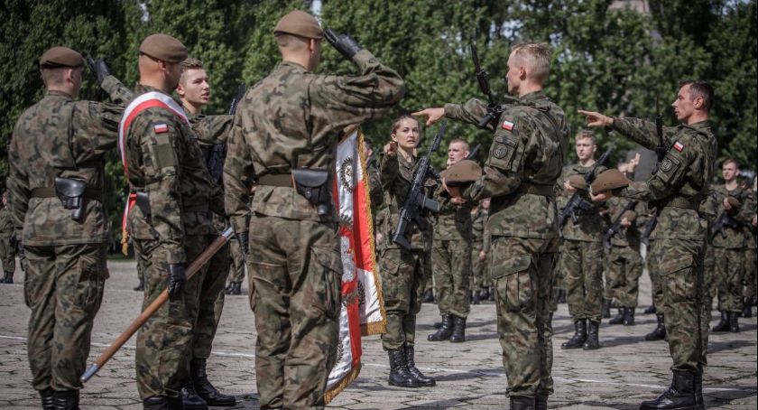 Kolejni ciechanowianie złożyli przysięgę [zdjęcia]