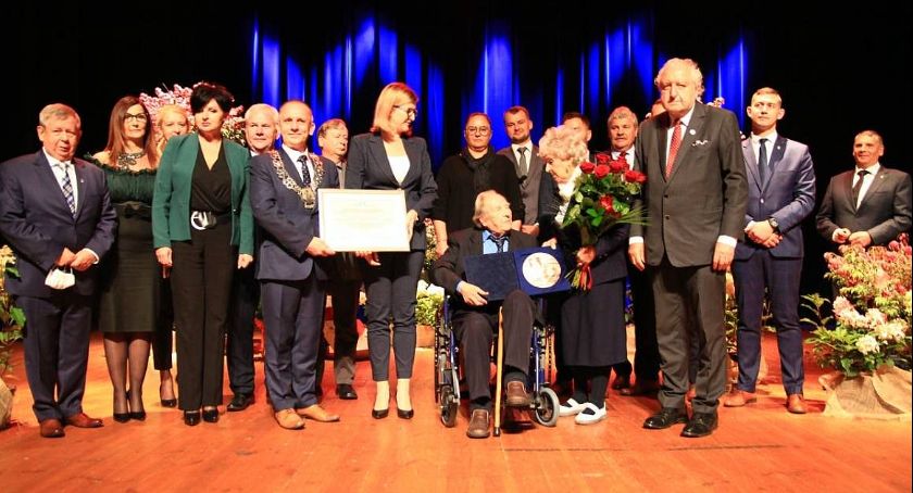Nowy Honorowy Obywatel Ciechanowa [fotorelacja]