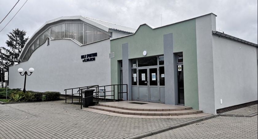 Nowe oblicze hali sportowej w Glinojecku [zdjęcia]