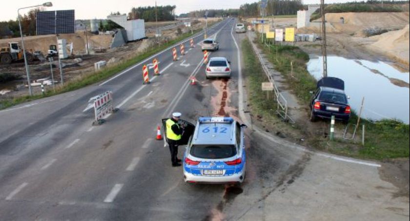 Mieszkaniec powiatu ciechanowskiego doprowadził do zderzenia osobówek