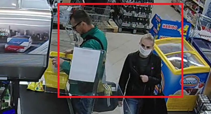 Złodzieje w sklepie. Szuka ich policja [zdjęcia]