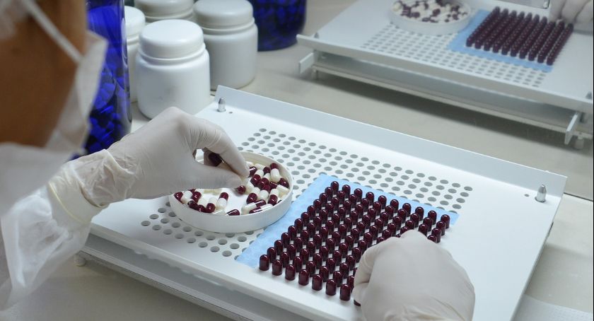 W ciechanowskim szpitalu brakuje leków dla chorych na covid-19