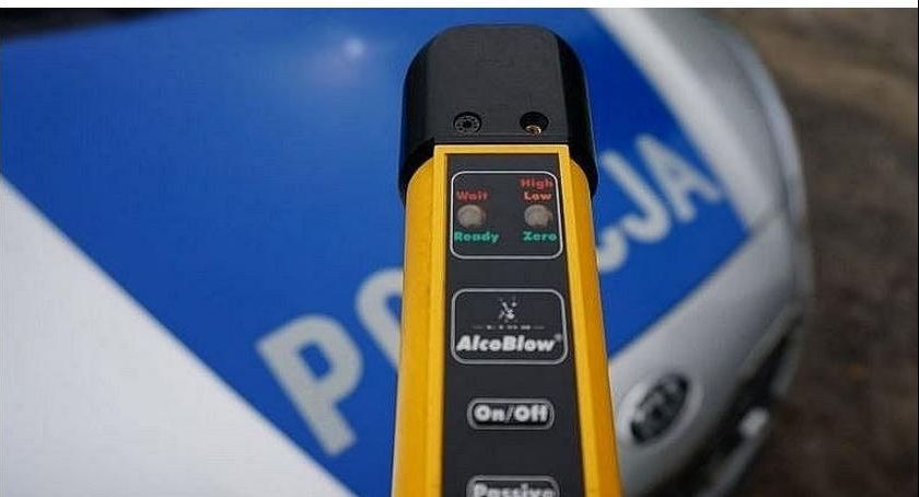 Pijany kierowca na ul. Pułtuskiej
