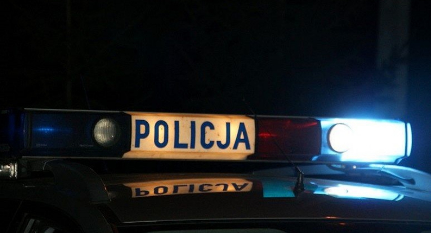 Sylwestrowe dachowanie pod Ciechanowem. Autem kierowała 22-latka