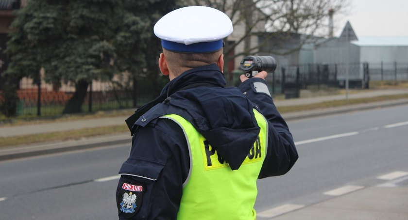 Pirat drogowy pędził o blisko 60 km/h za szybko