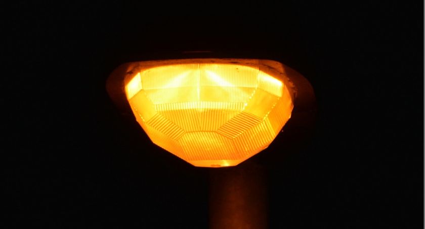 Wasze Info: Latarnie na tej ulicy gasną zbyt wcześnie