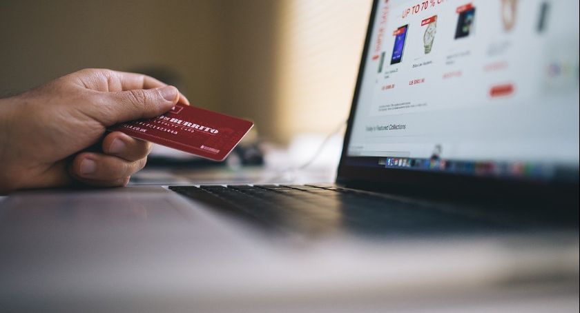 Ciechanowianka ofiarą oszustwa internetowego