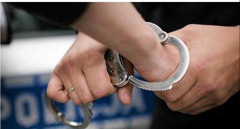 Chcieli okraść jubilera. Zatrzymała ich policja