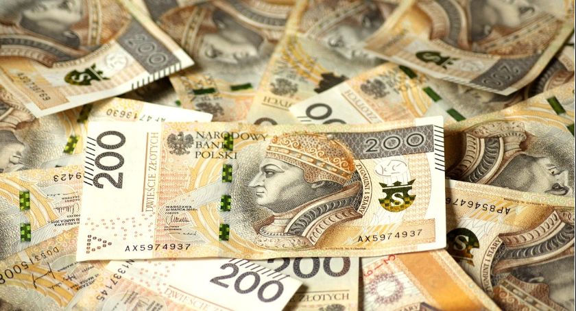 Powiat Ciechanowski rozdysponował ponad 400 tysięcy złotych. Kto otrzymał pieniądze?