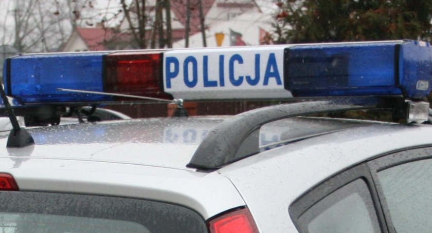 U sąsiadów: 23-letni wandal uszkodził Alfa Romeo