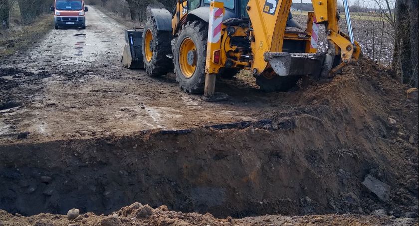 Usuwają problem zalewania pól w gminie Sońsk [zdjęcia]