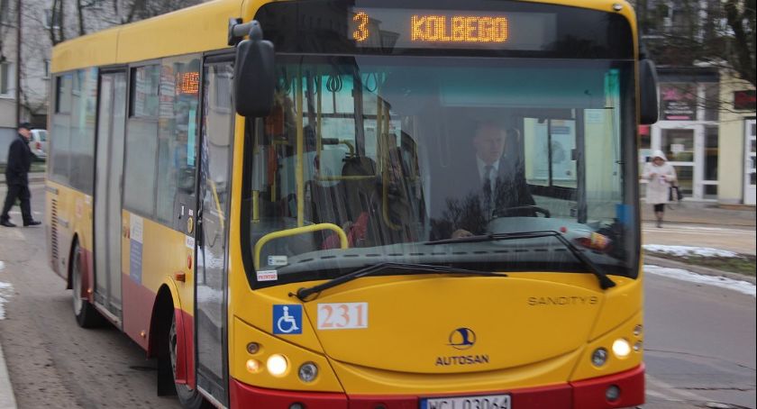 Nieaktywne przystanki i zmiana trasy jednej linii w Ciechanowie
