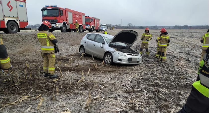 W gminie Glinojeck dachował Hyundai [zdjęcia]