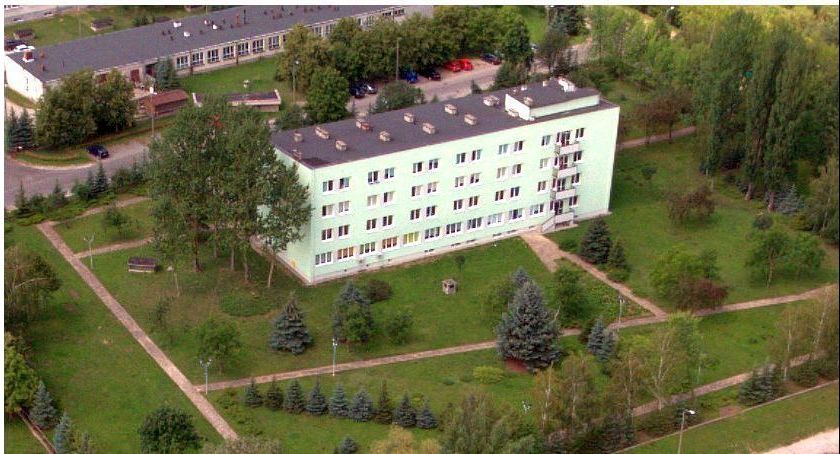 Szpital w Ciechanowie: Utrzymuje się wysoka liczba chorych na covid i zajętych respiratorów