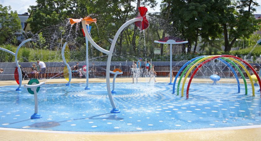 Wodny plac zabaw i ścianka wspinaczkowa w nowym parku?
