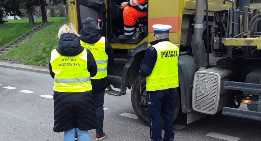 Ciechanowski WIOŚ kontrolował transport odpadów