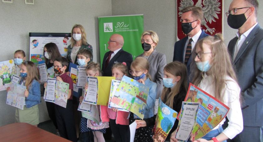 Dzieci z powiatu ciechanowskiego laureatami konkursu KRUS [zdjęcia]