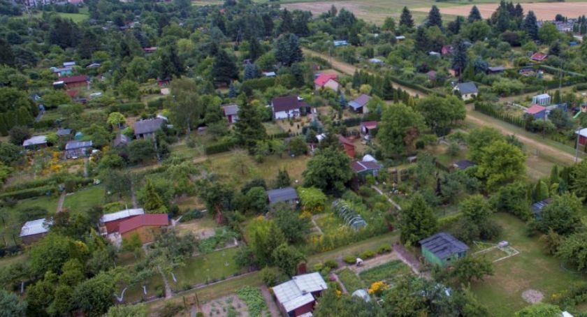Inwestycje na terenie ogrodów działkowych w Ciechanowie - przyznano dotacje
