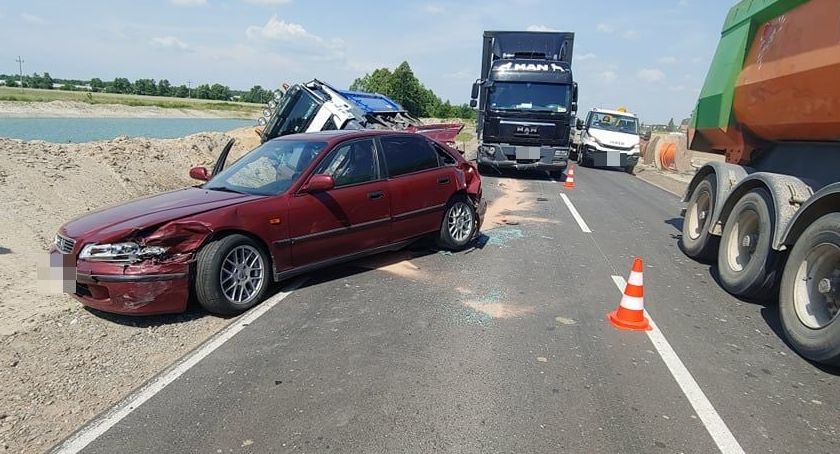 Kolizja czterech pojazdów w powiecie ciechanowskim [zdjęcia]