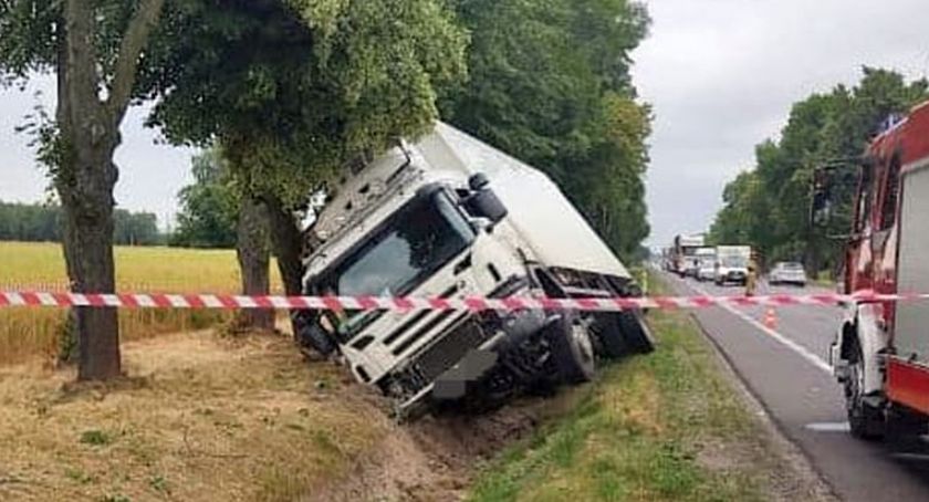 Zablokowana kierownica przyczyną wypadku?