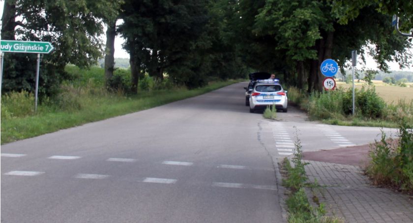 Trzy osoby poszkodowane po zderzeniu jednośladów