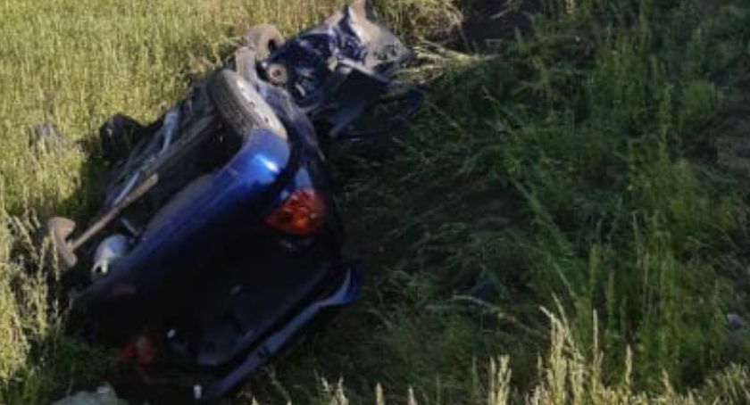 Jedna osoba nie żyje, cztery są ranne - ustalenia policji ws. tragicznego wypadku