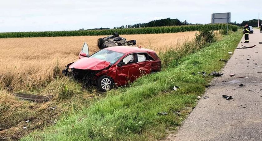 Pięć osób rannych w wypadku [zdjęcia]