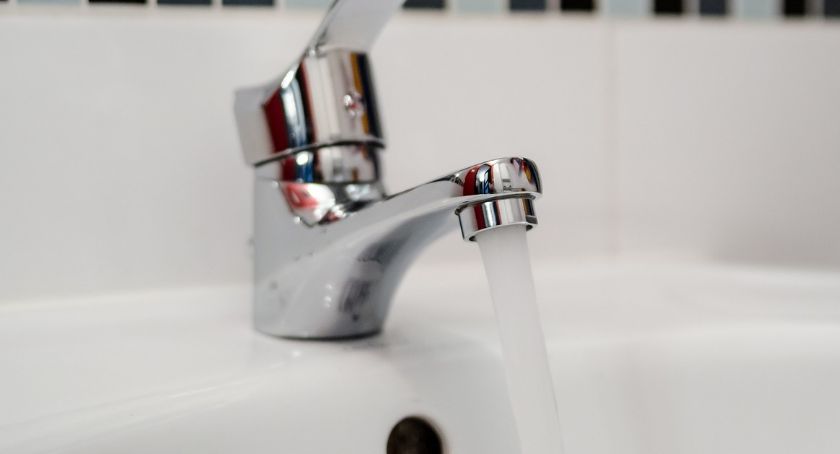 Znów problemy z wodą w powiecie ciechanowskim. W blisko 30 miejscowościach nie nadaje się do picia i mycia