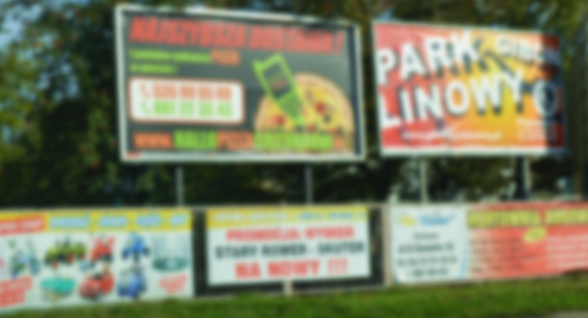 Prezydent uległ przedsiębiorcom. Wnioskuje z nimi o uchylenie opłaty reklamowej