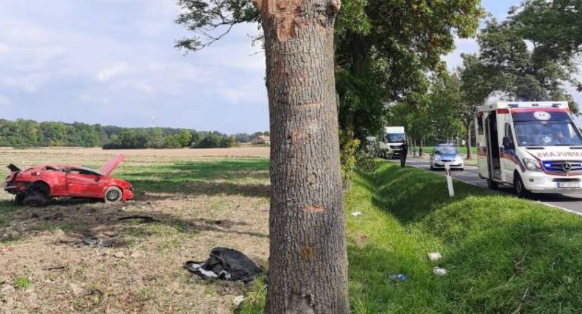 Dachowało Audi. Za kierownicą młody mieszkaniec naszego powiatu [zdjęcia]