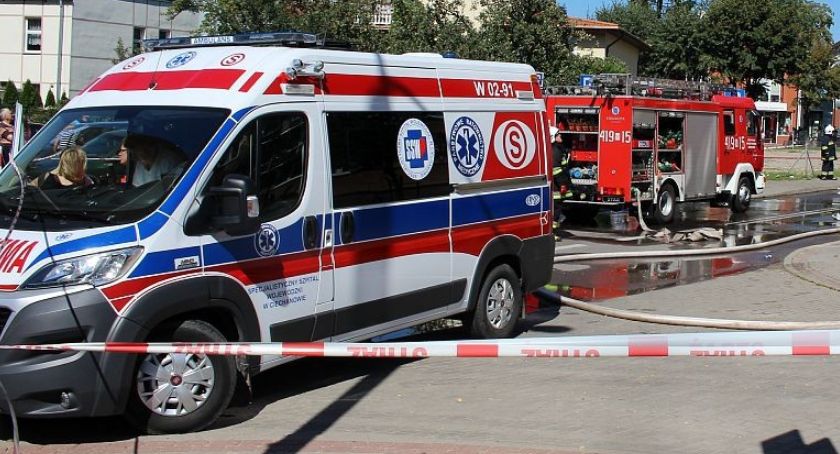 Akcja straży pożarnej i policji w centrum Ciechanowa