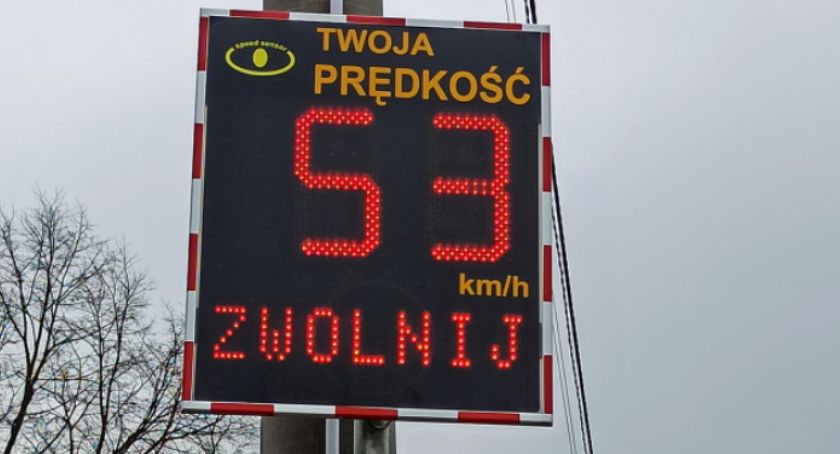 W Ciechanowie pojawią się radarowe wyświetlacze prędkości. Przy drodze do Płońska już są