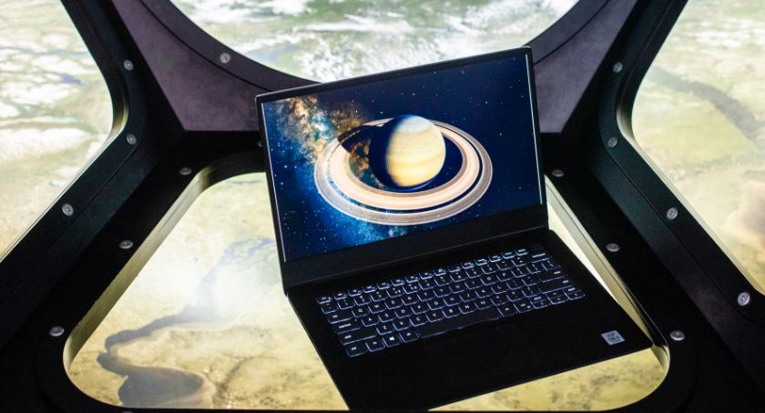 Planetarium Kopernika w szkole w Ciechanowie