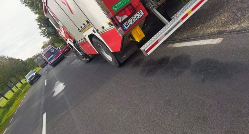 Zderzenie podczas wyprzedzania pod Ciechanowem