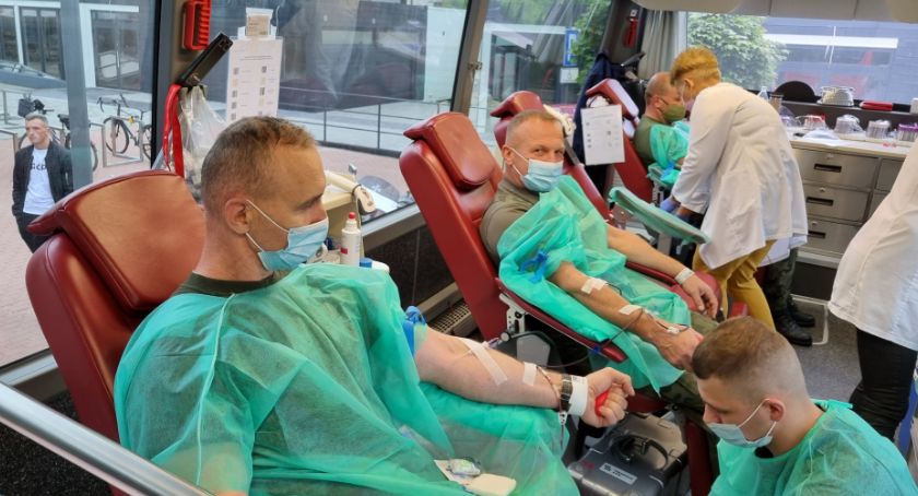 Oddali ponad 300 litrów krwi