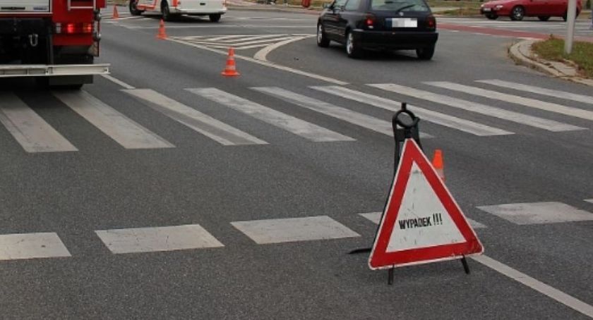 Potrącił na pasach dziecko i odjechał. Policja szuka sprawcy