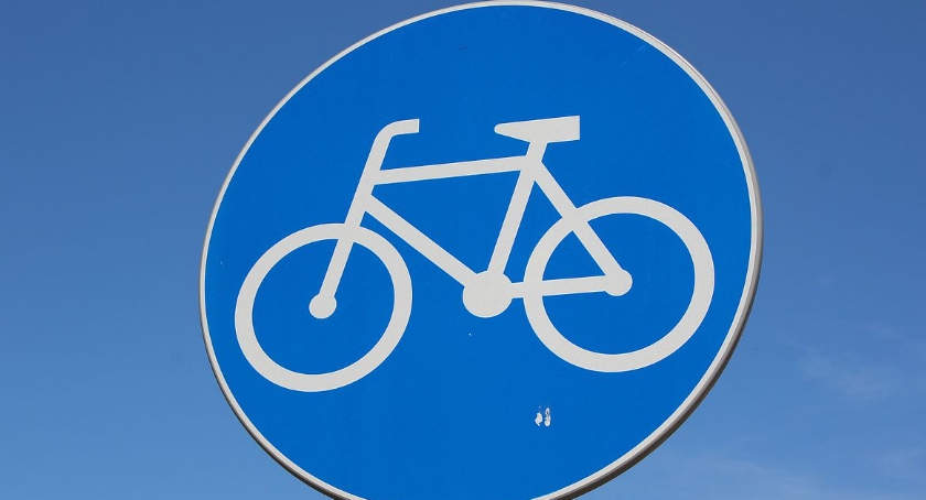Dlaczego w Ciechanowie nie są odśnieżane ścieżki rowerowe?
