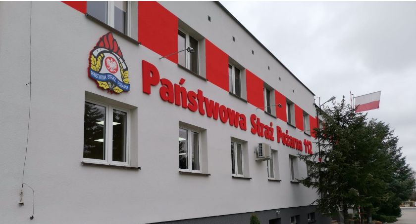 Nowe oblicze komendy straży pożarnej w Ciechanowie [zdjęcia]