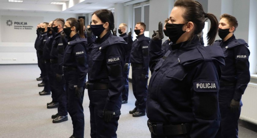 Nowi policjanci złożyli ślubowanie [zdjęcia]