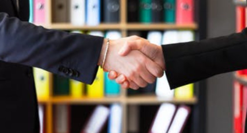 Nearshoring – jakie niesie ze sobą korzyści?