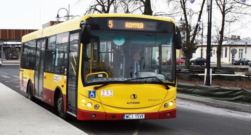 Komunikacja miejska w Ciechanowie bezpłatna dla uchodźców